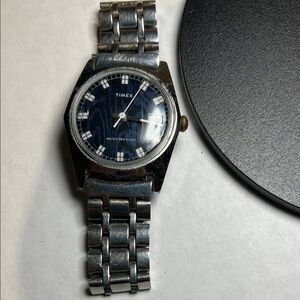 Vintage 1979 Timex Silver Watch with Dark Blue Face not working
